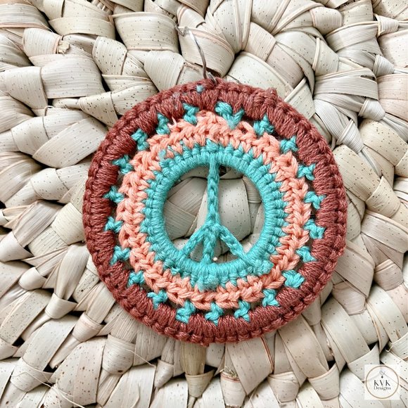 Peace Sign Crochet Earrings, Boho Earrings, Hippie Earrings, 70's Earrings - Picture 2 of 6